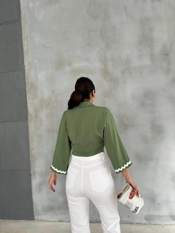 BLUSA DETALHE BORDADO CAQUI ELLA BY TAM - Image 2