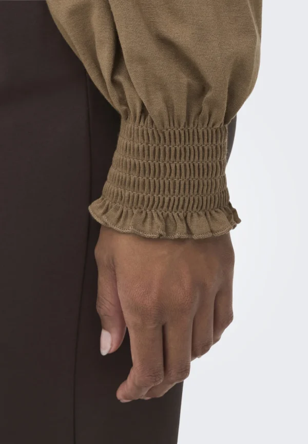 BLUSA ONLY - ONLELVA  SMOCK TOP - Regular Fit - Image 4