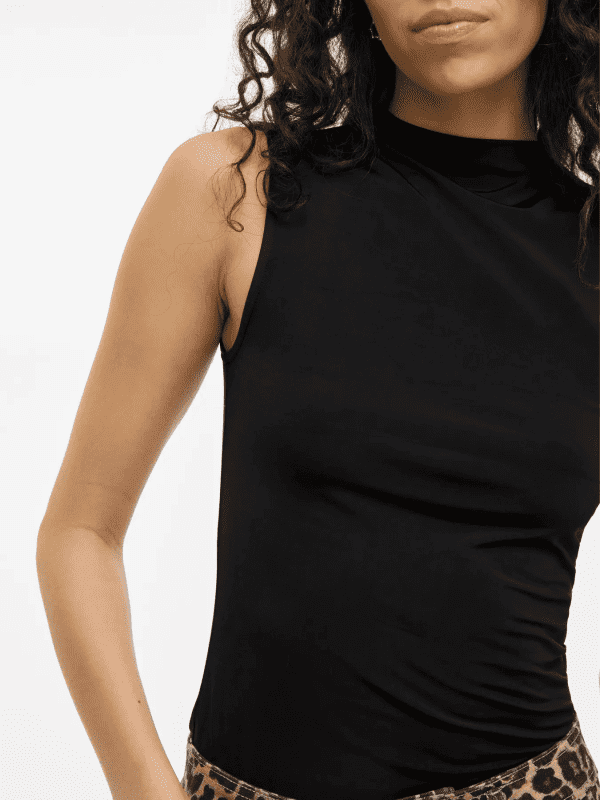 Top vila vileoa black 3