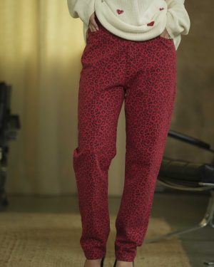 521028 mom jeans leo vermelho e preto