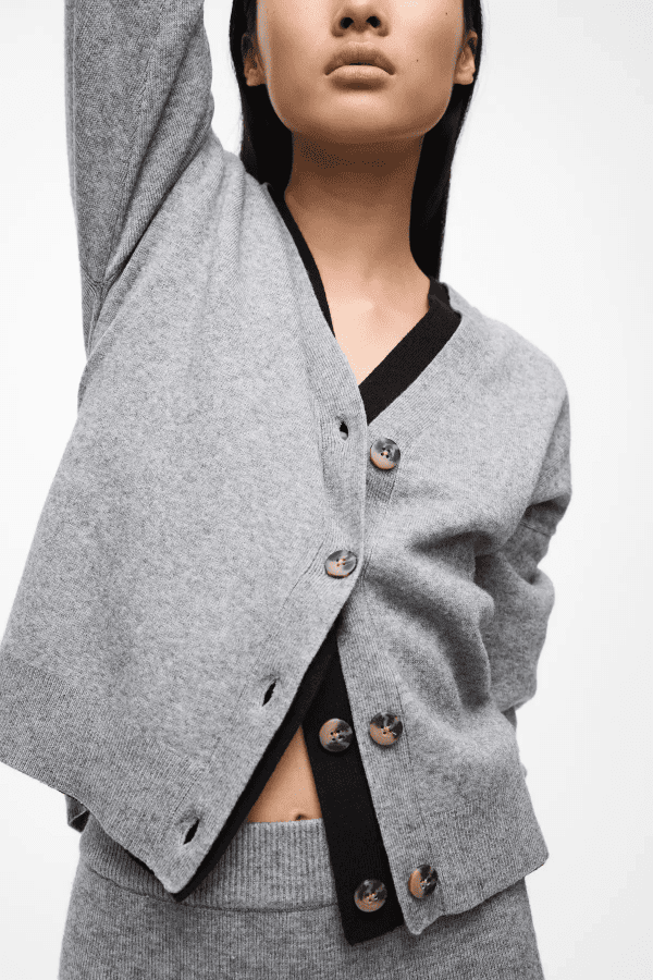 Viril v neck knit cardigan 5